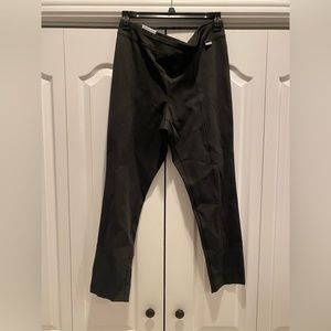 NWT Calvin Klein Skinny Legging